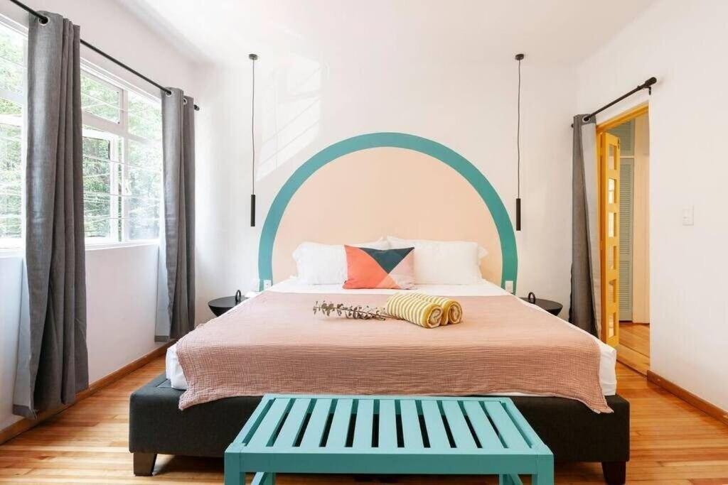 Abstract - 4br Fantastic Heart Of Condesa * Mexico City