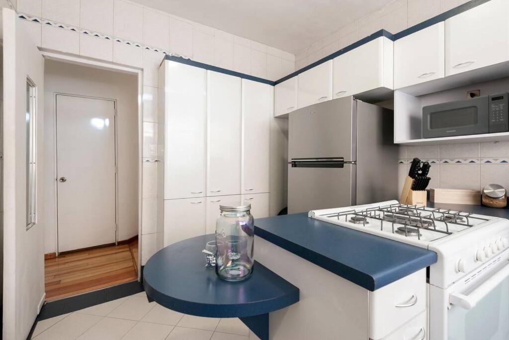 Abstract - 4br Fantastic Heart Of Condesa